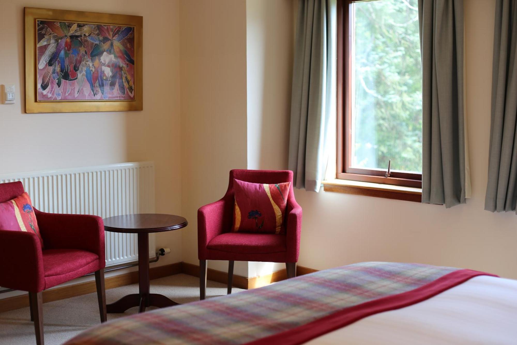 Pitlochry Dundarach Hotel الغرفة الصورة