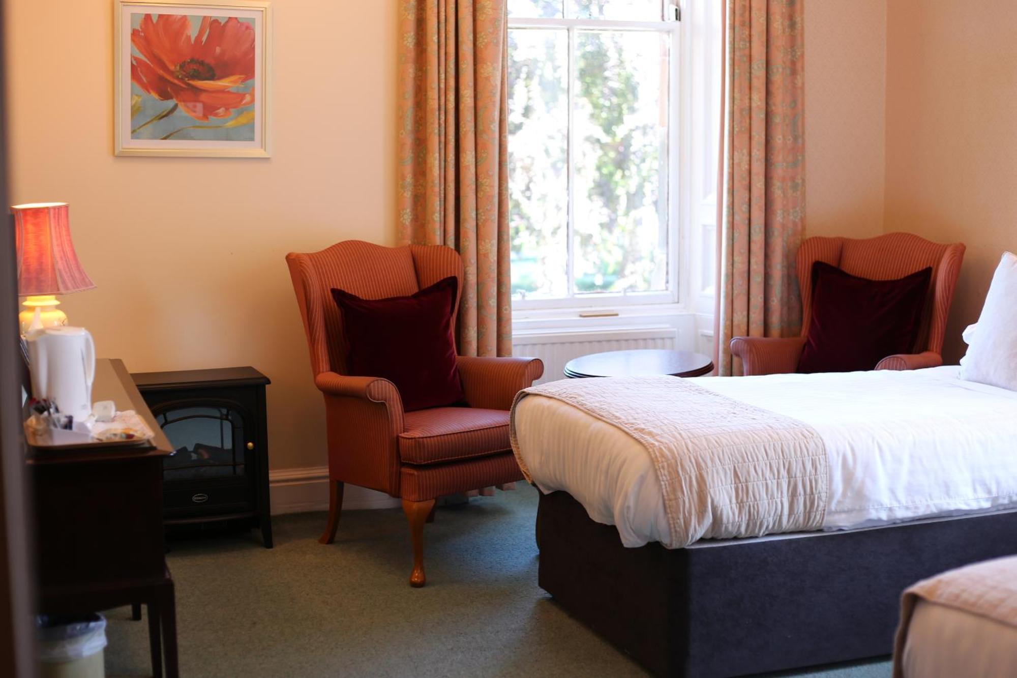 Pitlochry Dundarach Hotel الغرفة الصورة