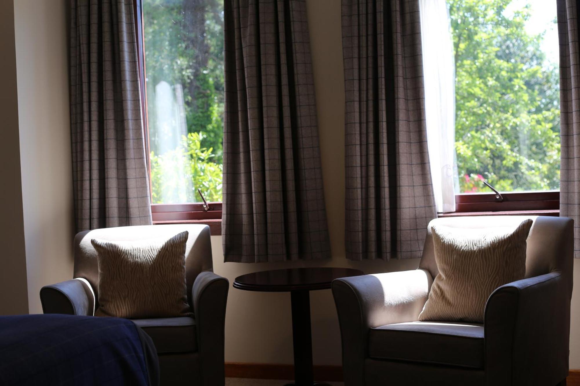 Pitlochry Dundarach Hotel الغرفة الصورة