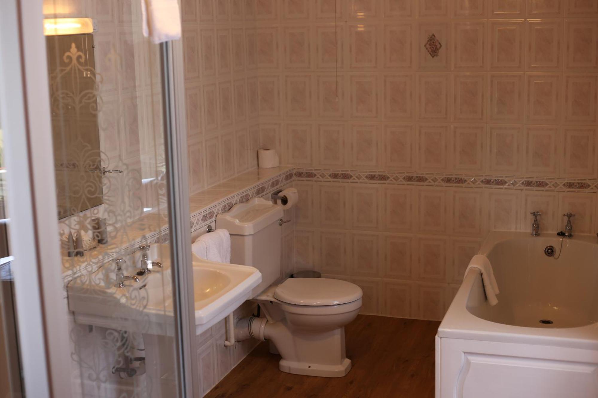 Pitlochry Dundarach Hotel الغرفة الصورة