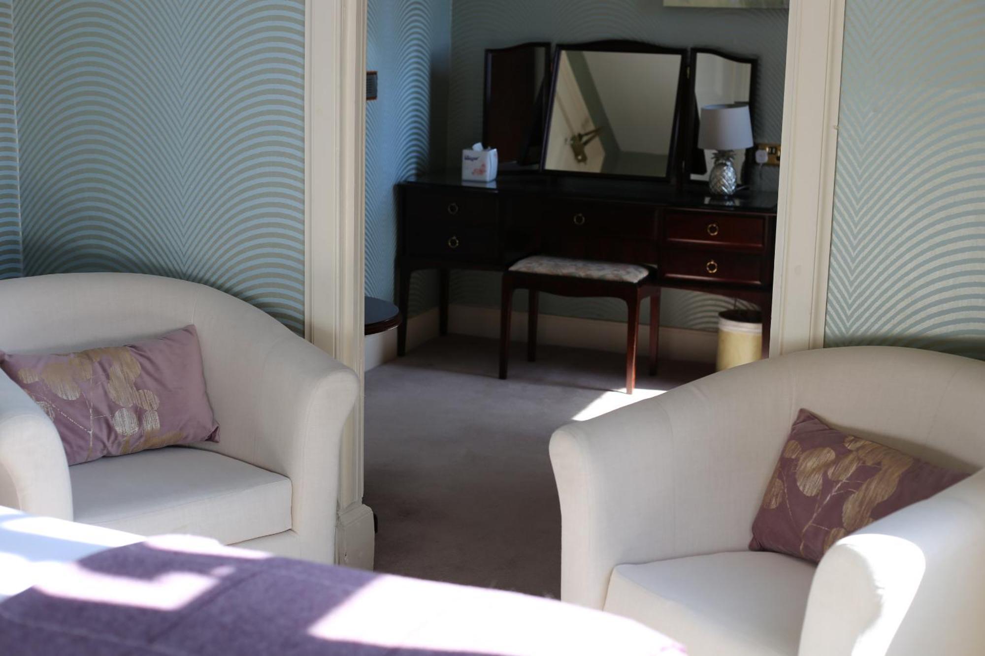 Pitlochry Dundarach Hotel الغرفة الصورة