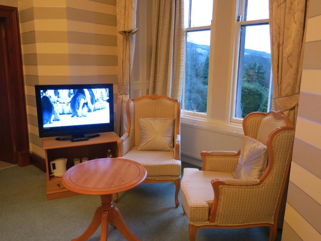 Pitlochry Dundarach Hotel الغرفة الصورة